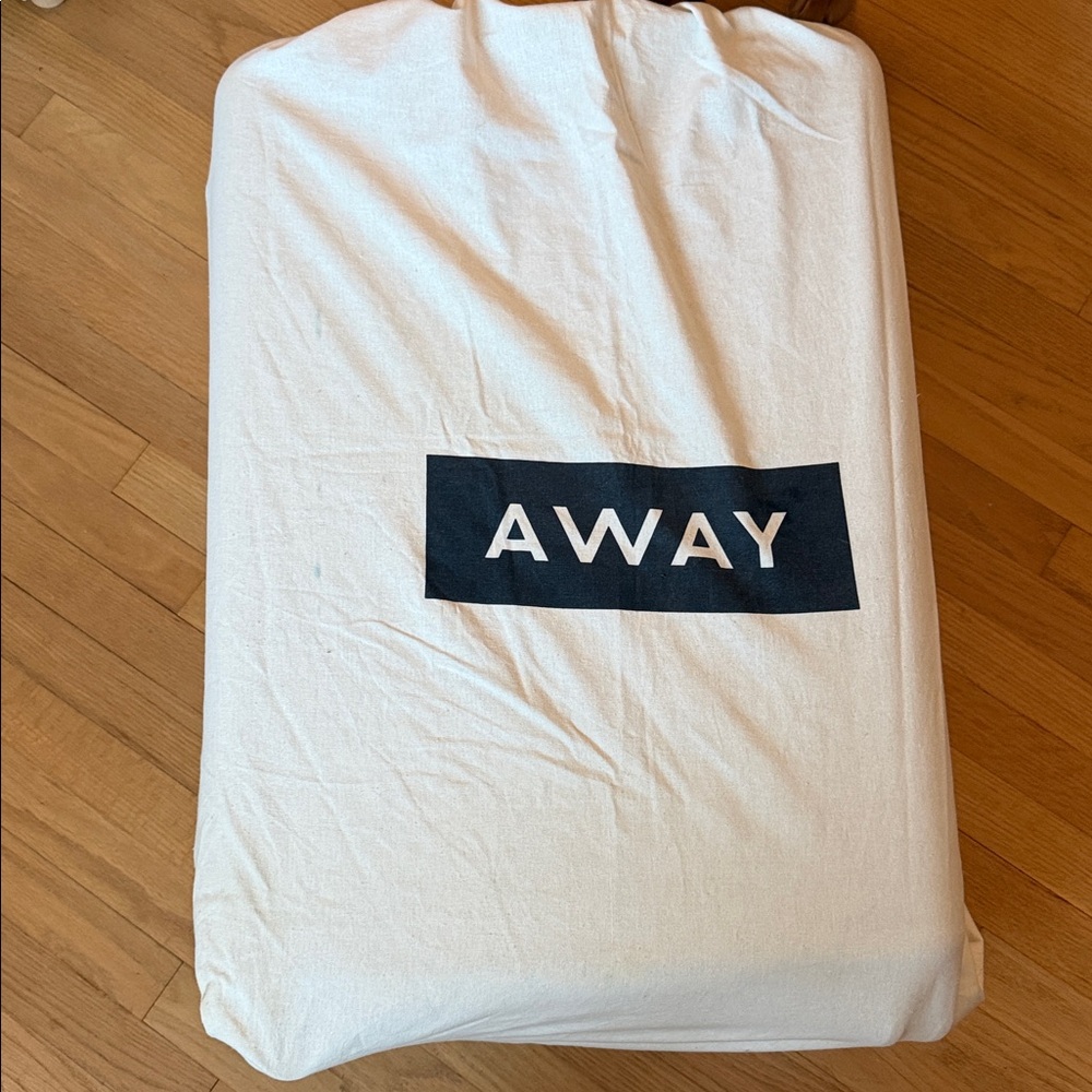 AWAY suitcase  LARGE ONLY - Picture 2 of 5